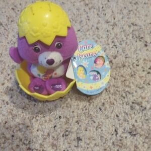 Care Bears 2005 Plush with Yellow Egg